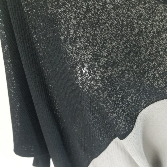 Batwing top - Picture 2 of 4